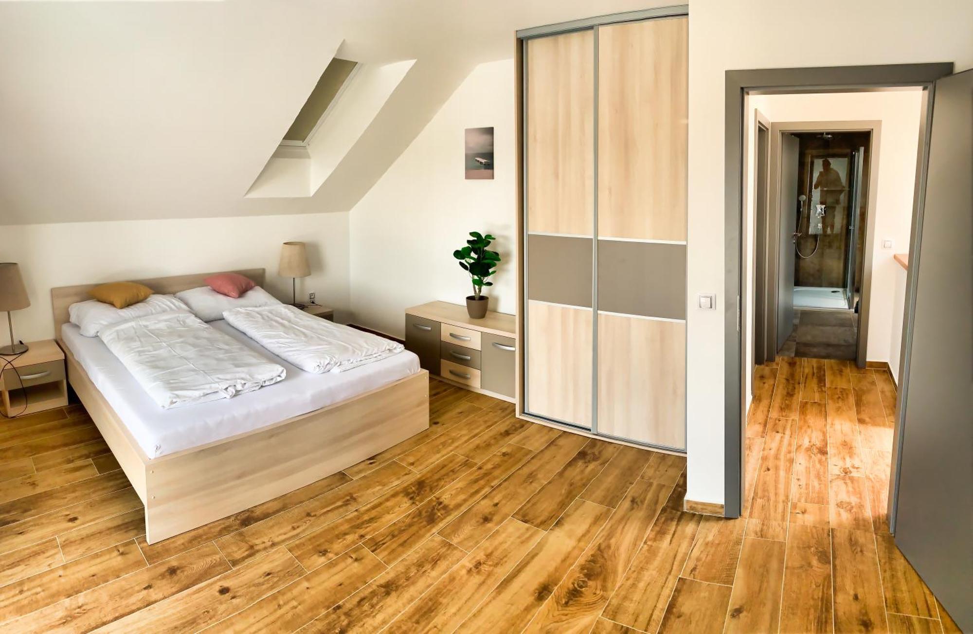 Apartmanove Domy Lipno 1 Фримбурк Экстерьер фото