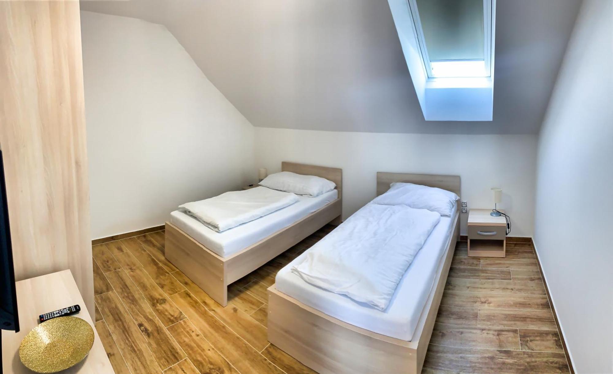 Apartmanove Domy Lipno 1 Фримбурк Экстерьер фото